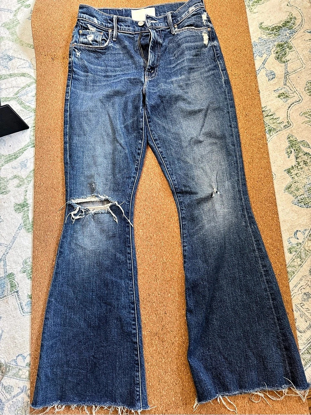 Mother The Weekender Fray Flare Jeans Blue Waist 27